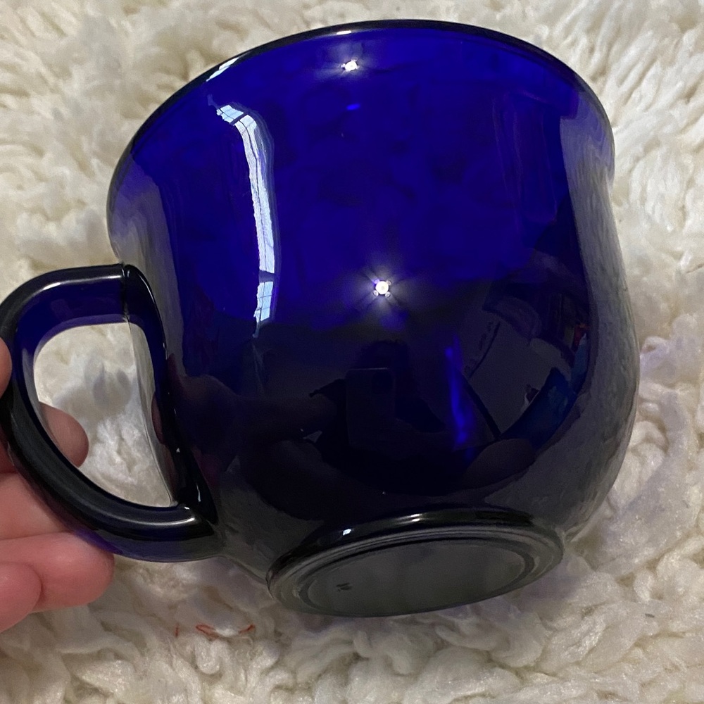 The Ritz Carlton ,Amelia Island , Blue Glass Mug - Picture 10 of 11